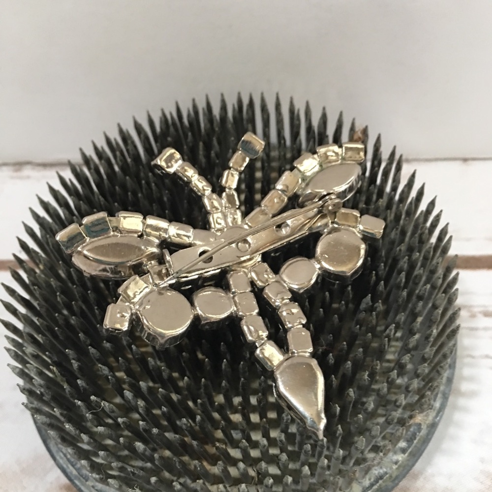 Vintage Rhinestone Butterfly Brooch - Picture 6 of 7